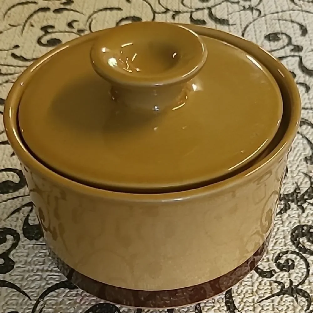 La MesaCeramic Brown Bakeware Dish